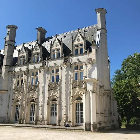 maison avec vue sur le chateau Orléans Extérieur photo