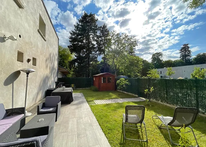 Maison Avec Vue Sur Le Chateau